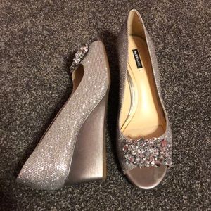 Silver wedge with sparkle toe